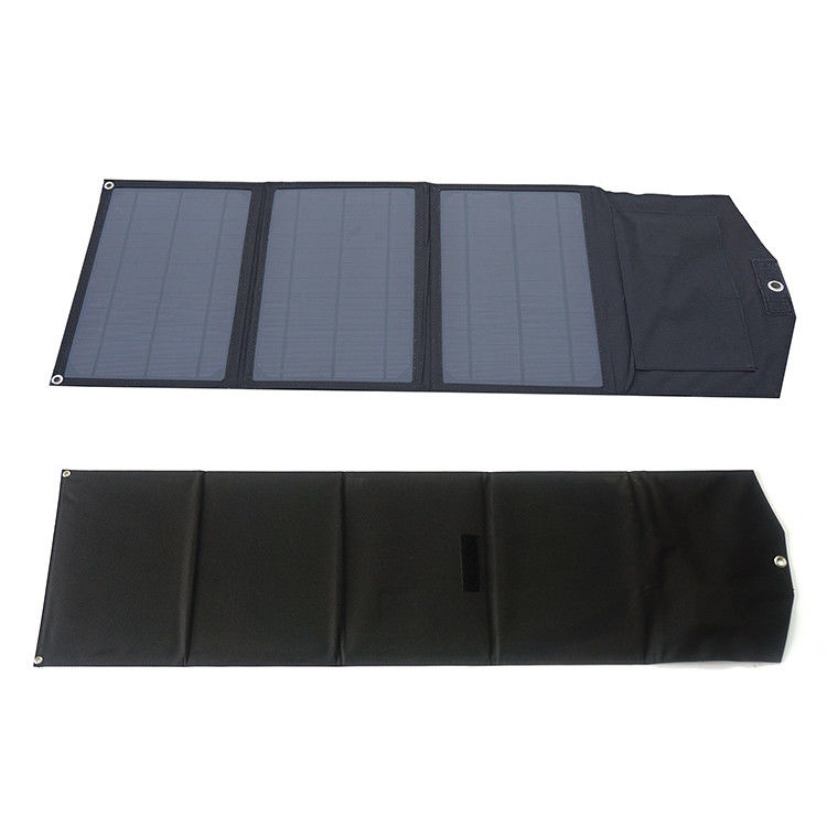 De openlucht Zonnepv Comité 120W Veelvoudige Output 5V voerde Vouwbare Zonnecellenuitrusting in